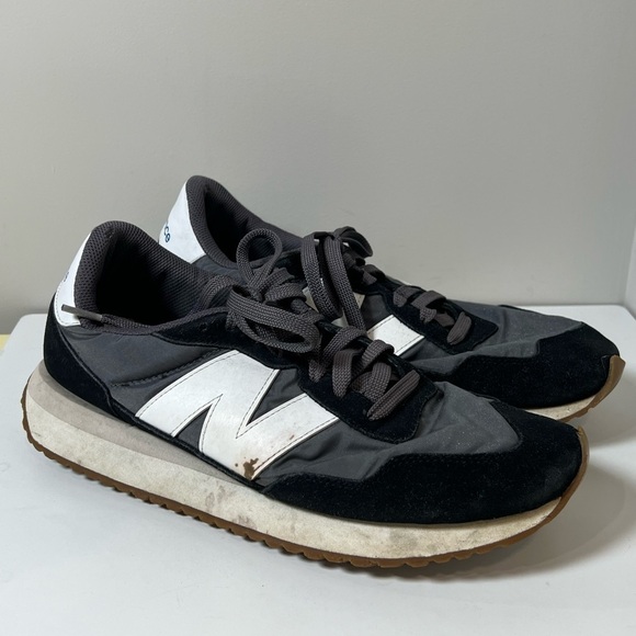 Men’s New Balance 237 Size 10.5 Black Classic Sneakers - Picture 4 of 12